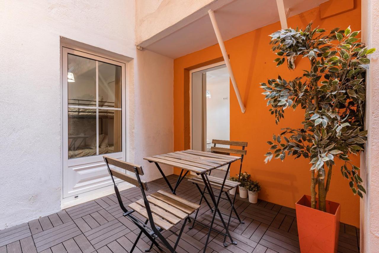 شقة Lovely Patio Getaway In Lisboa المظهر الخارجي الصورة